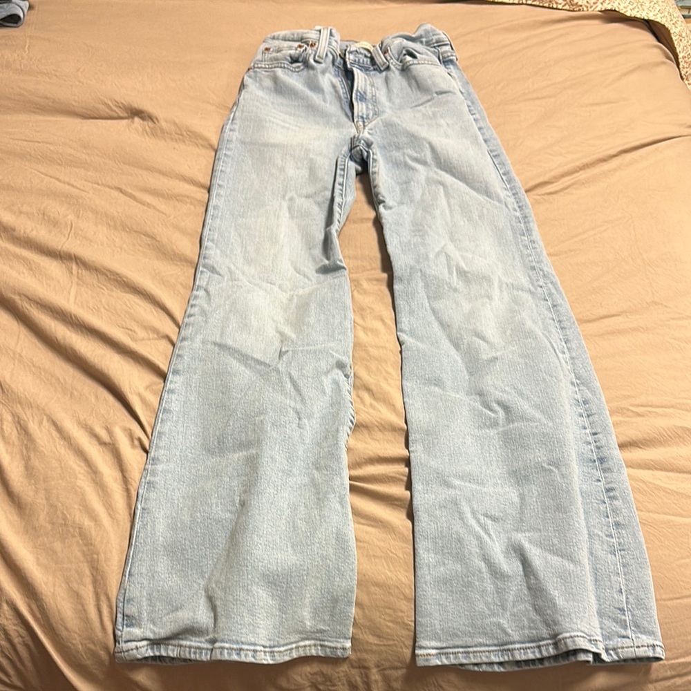 Classic Blue Jeans with Stretch Fabric and Slim Fit